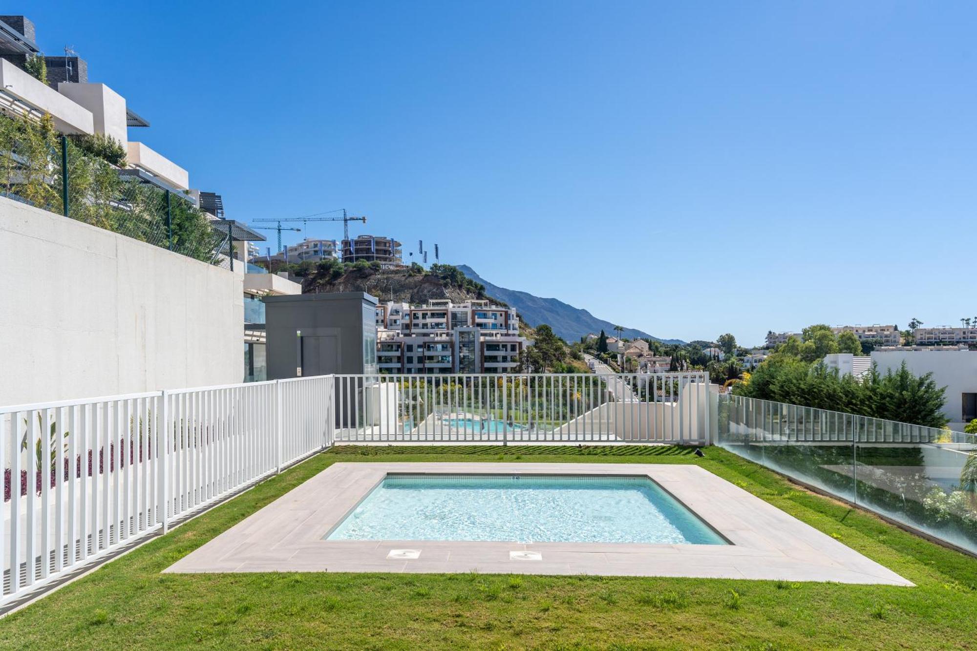 Aqualina 3 Bedrooms Benahavís Eksteriør bilde
